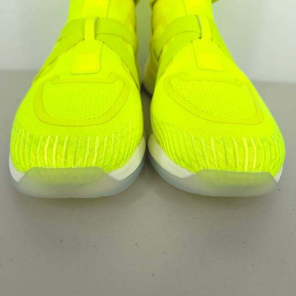 Athletic Propulsion Labs APL SuperFuture Energy/Silver Basketball Shoes Men\'s 13 main image 9